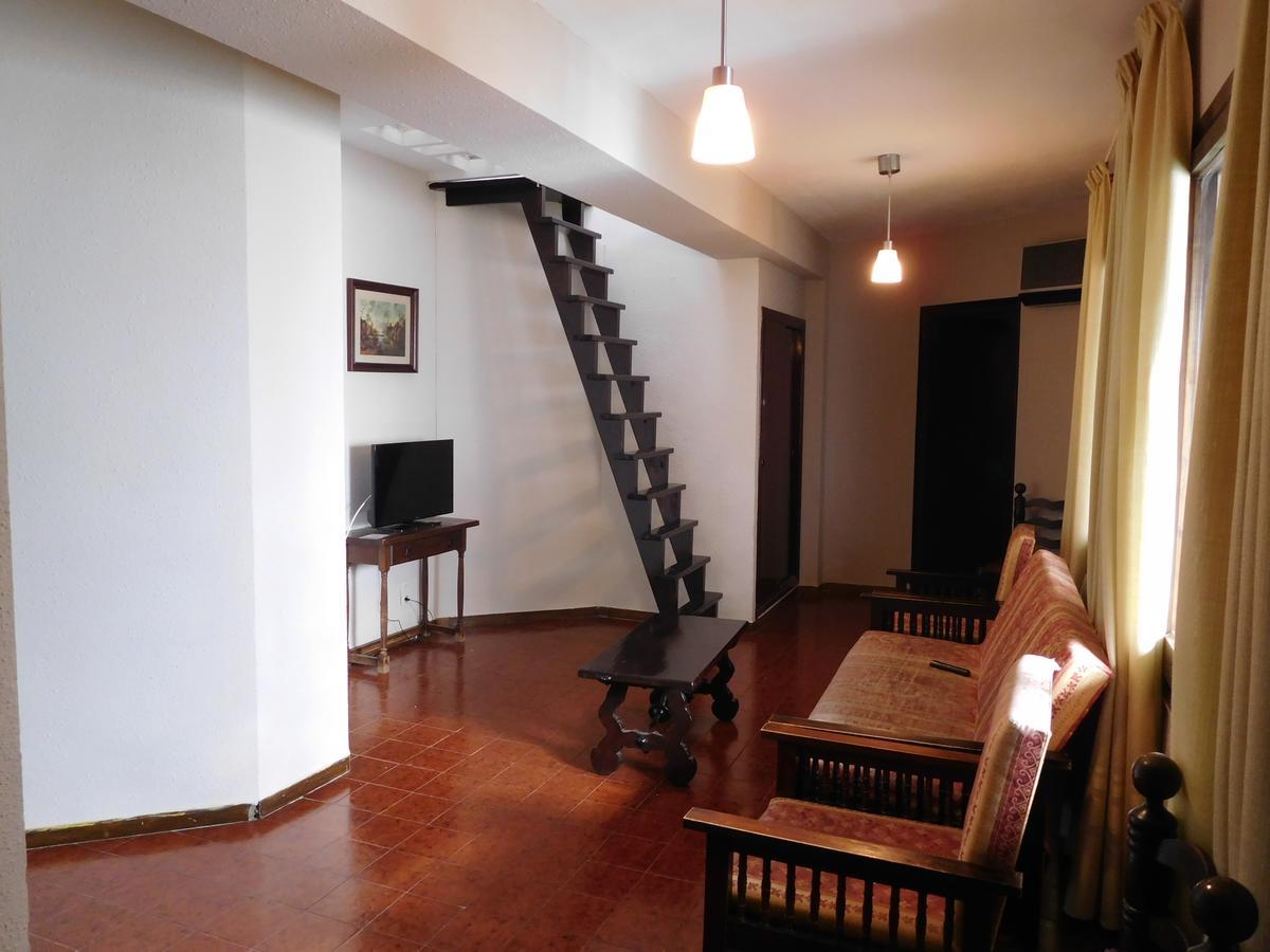 Hotel Restaurante Las Galias Zuera Ngoại thất bức ảnh